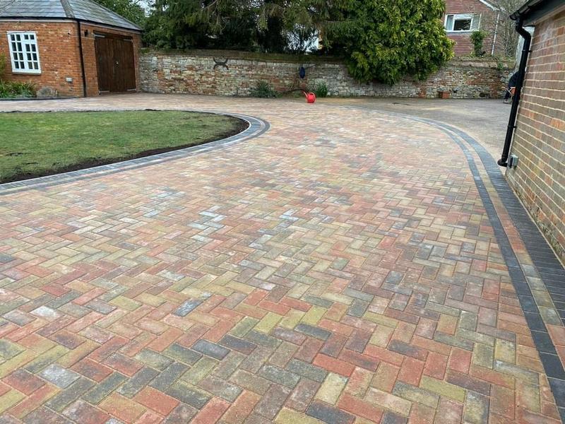 autumn gold block paving watford driveway 07